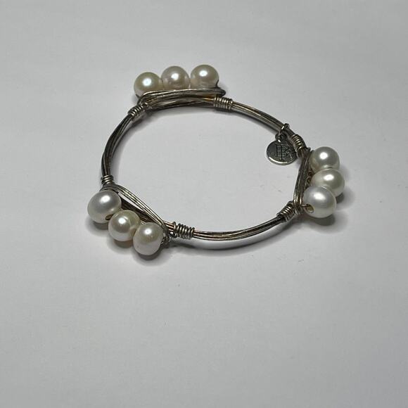 BOURBON & BOWETIES gold tone bracelet bangle PEARL signed jewelry wire wrapped - Picture 10 of 12